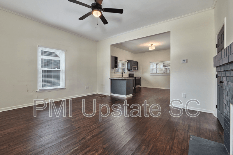 Greenville House: 79 Allen Street