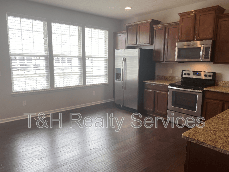 Fishers House: 13982 Wimbleton Way