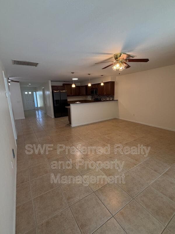 Cape Coral Condo: 1152 Southwest 47th Terrace