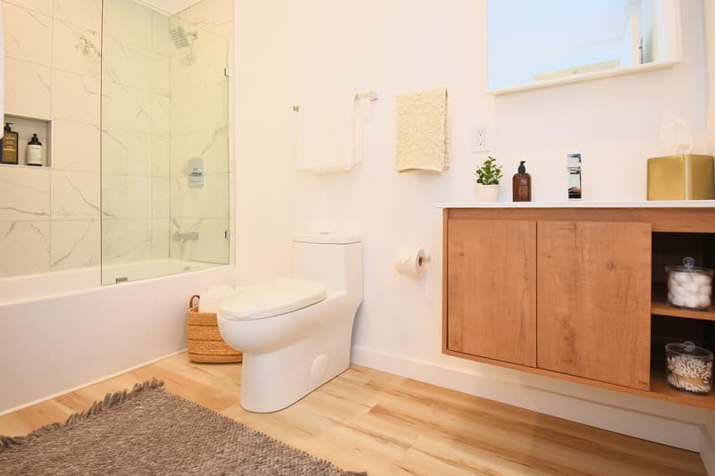 Tillson Condo: 56 Grist Mill Road - 1