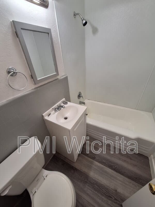 Wichita Condo: 2329 S Belmont St