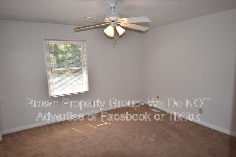 Fayetteville House: 244 Wickford Ct