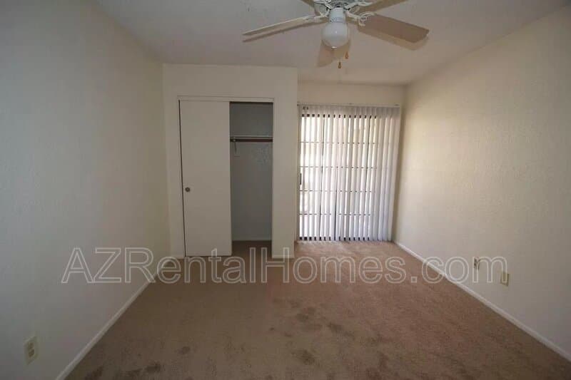 Tempe Condo: 819 N College Ave
