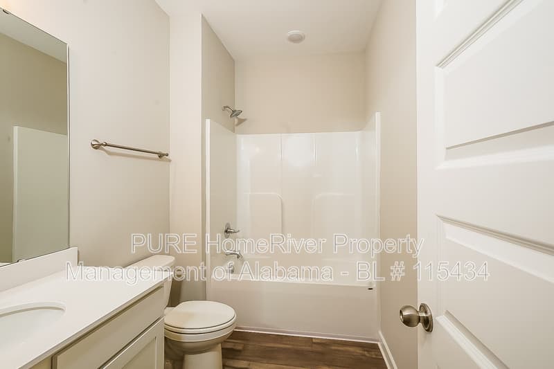 Meridianville House: 217 John Harold Dr