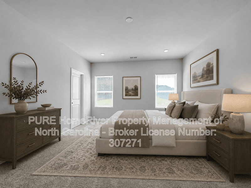 Angier House: 32 Foxton Pl
