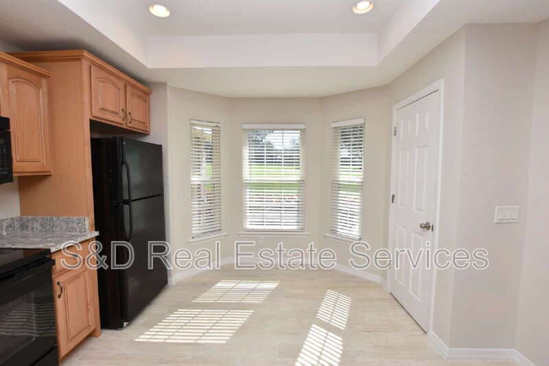 Lakeland House: 5029 1st St. SE