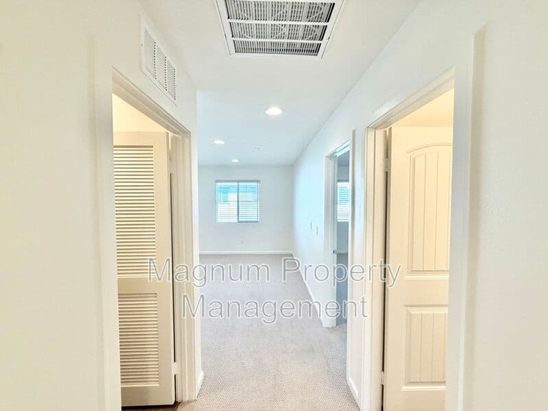 Murrieta House: 41974 Emelia St.