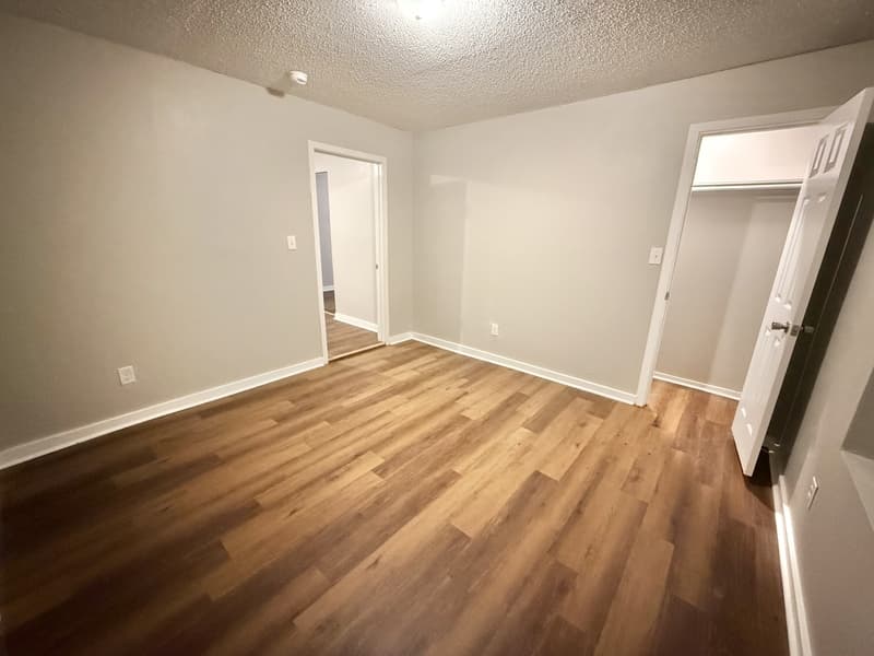 Memphis House: 540 Harahan Road