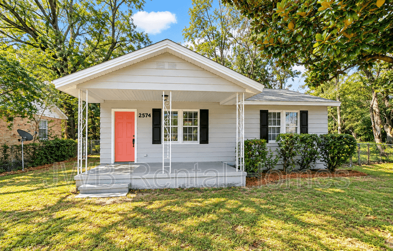 Jacksonville House: 2574 Commonwealth Ave