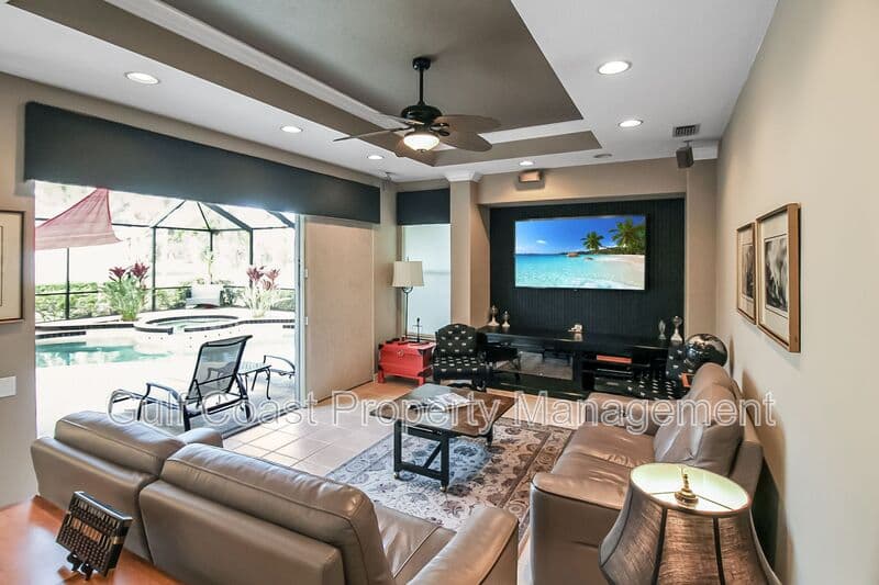 Nokomis House: 2107 Calusa Lakes Blvd