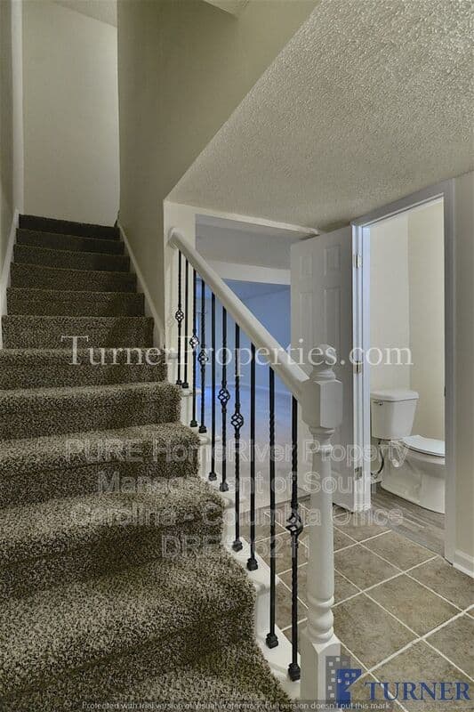 Columbia House: 308 Percival Rd