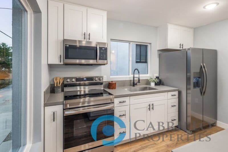 San Diego Condo: 3077 Martin Ave