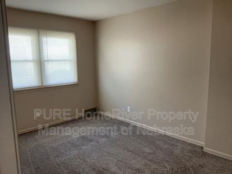 Omaha Condo: 3107 S. 44th Avenue