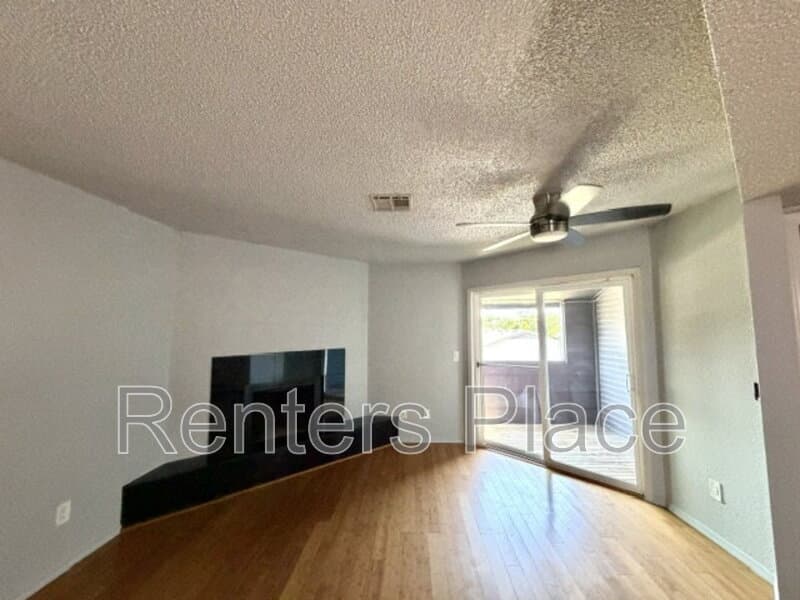 Tulsa House: 1207 South Quaker Avenue