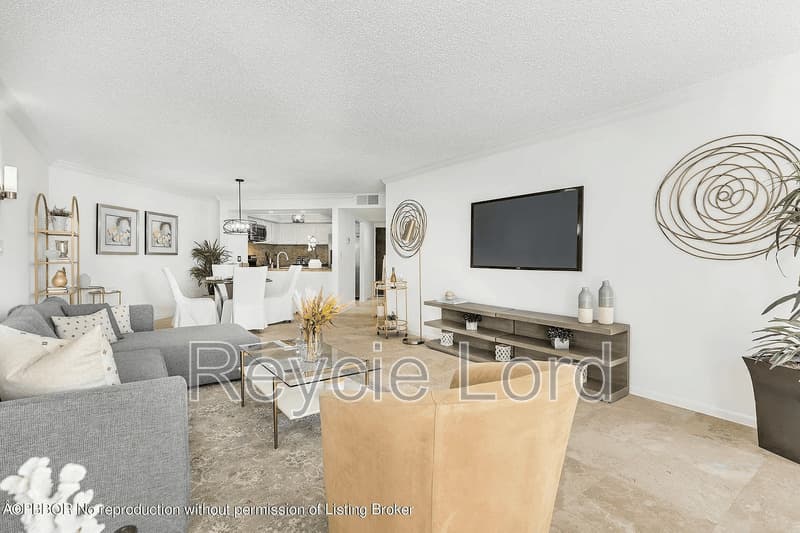 West Palm Beach Condo: 3701 S Flagler Dr