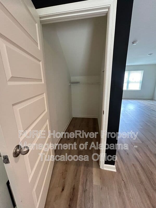 Northport House: 3509 Magnolia Hills Drive