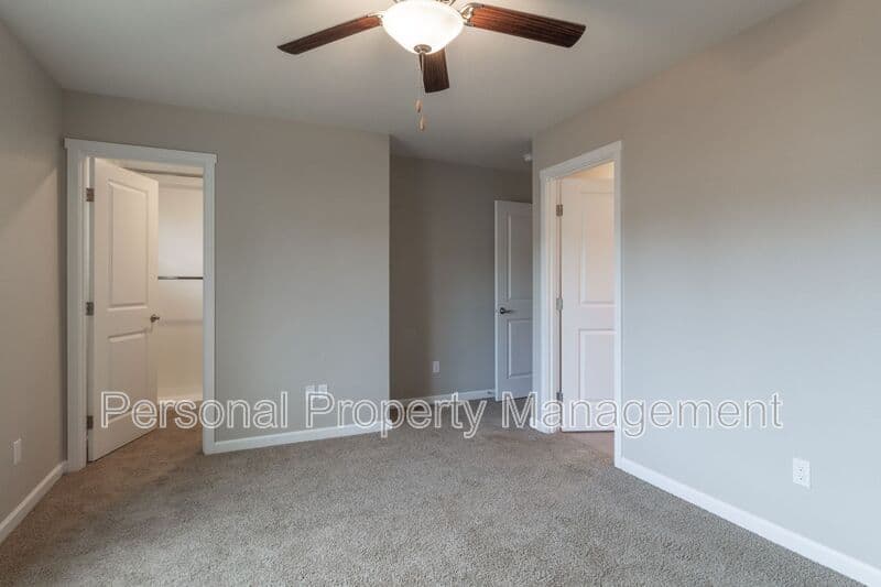 Vancouver Townhome: 15207 NE 72nd Way