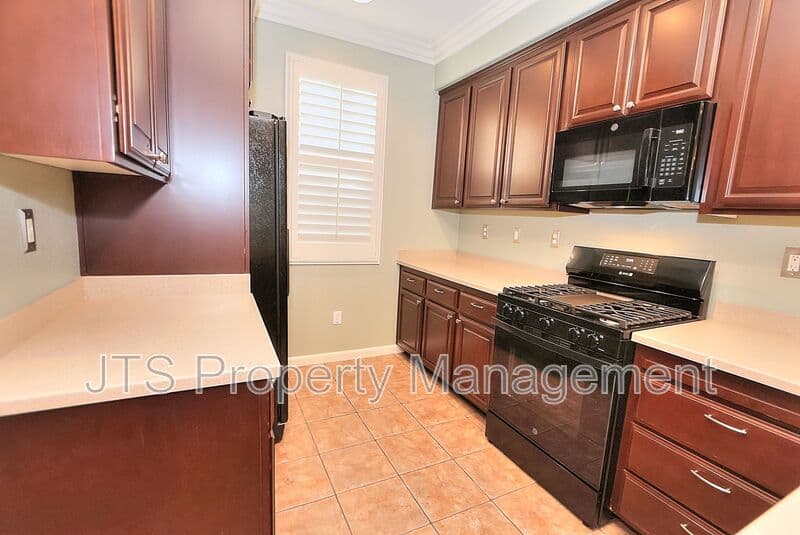 West Sacramento House: 4046 Martis Street