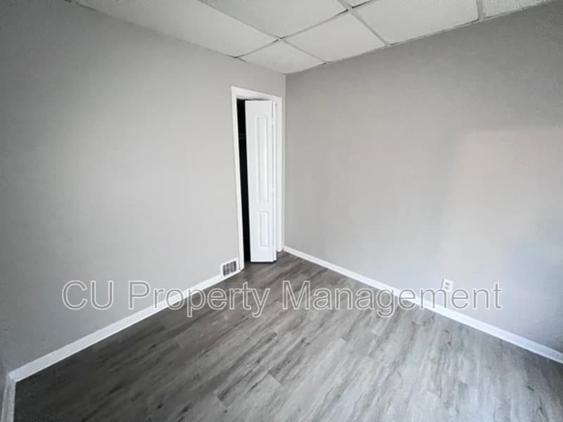 Champaign Condo: 313 Cottage Court