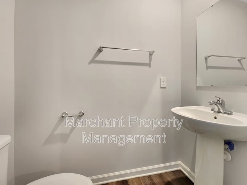 Piedmont House: 156 Barrington Creek Road