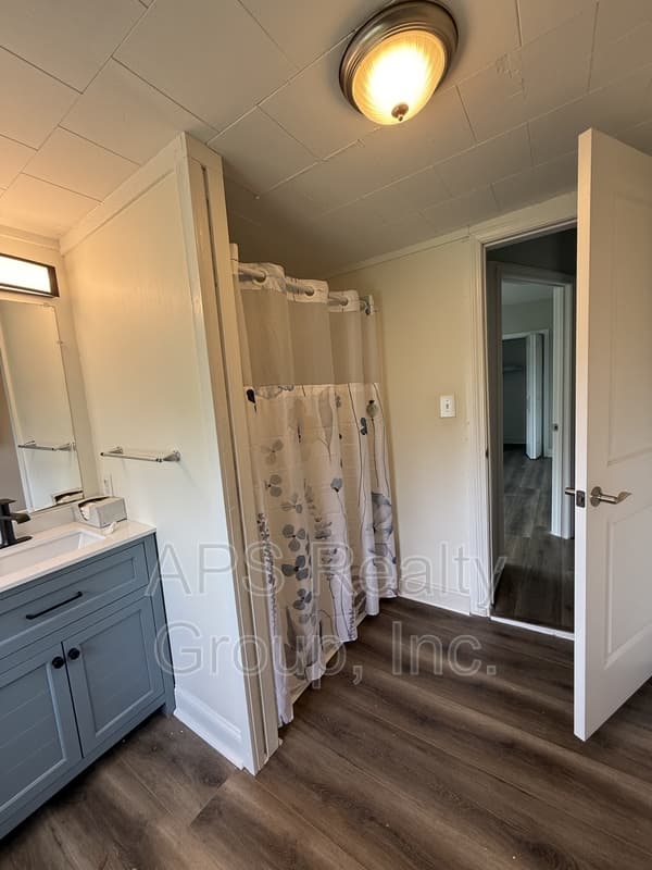 Mount Airy House: 479 Indian Grove Church Road