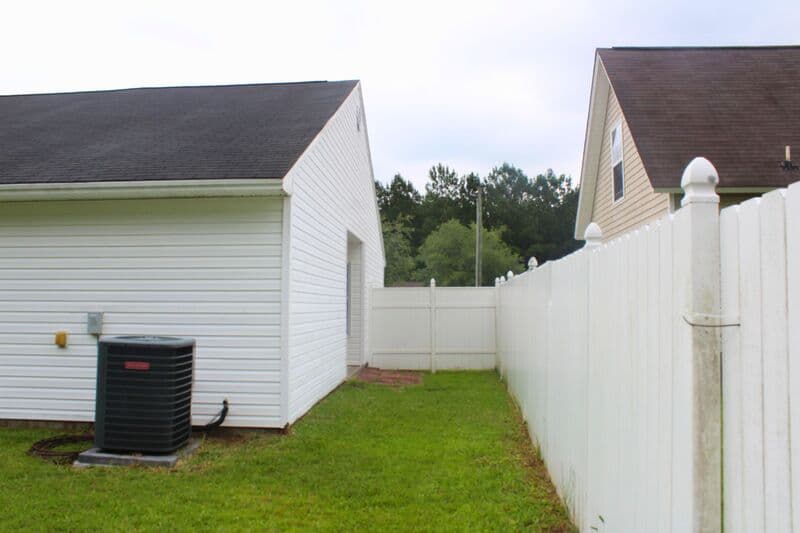 Pooler House: 132 Bluelake Blvd