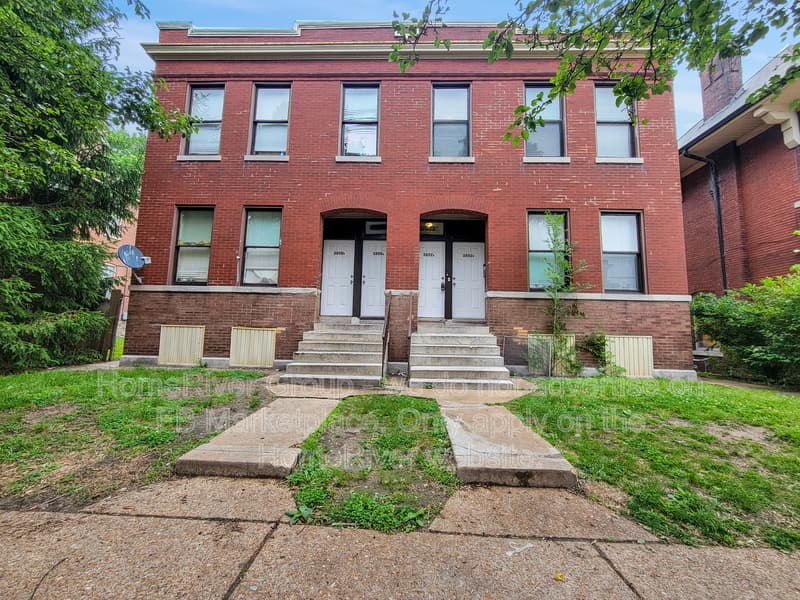 Saint Louis House: 3852 Louisiana Ave 2nd Fl