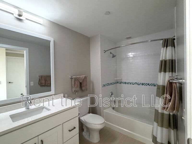Philadelphia Condo: 2116 Chestnut Street
