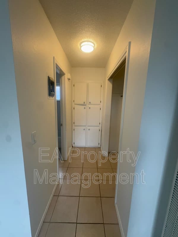 Albuquerque Condo: 10108 Comanche Rd NE