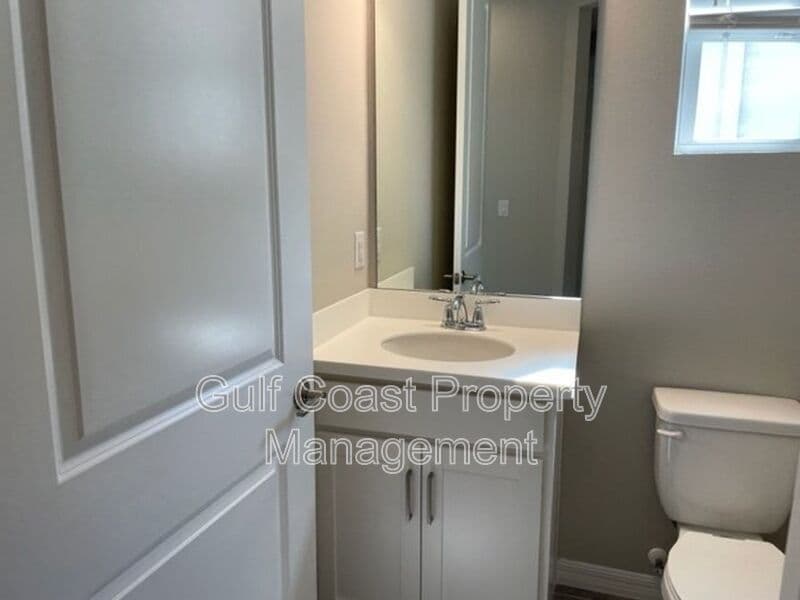 Nokomis House: 15344 Isla Palma Ln