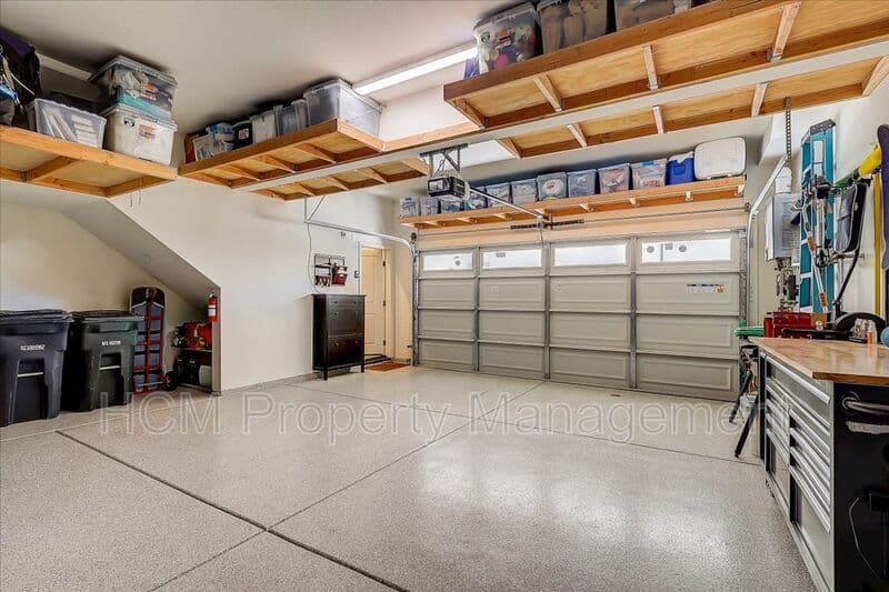 Lake Forest House: 303 Limestone