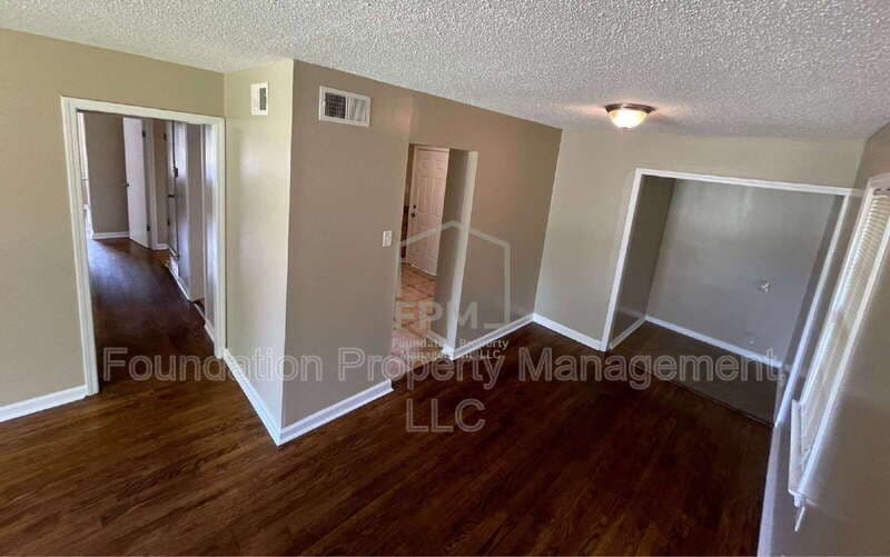 Memphis House: 2203 Pamela Drive