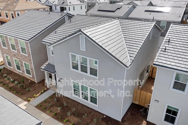 Fresno Condo: 2885 East Tamarind Drive - 1