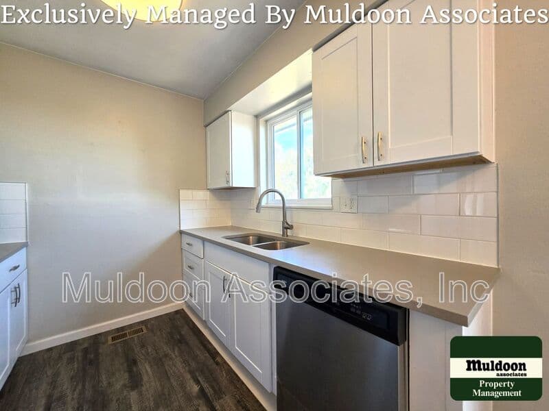 Colorado Springs House: 1243 Chiricahua Dr