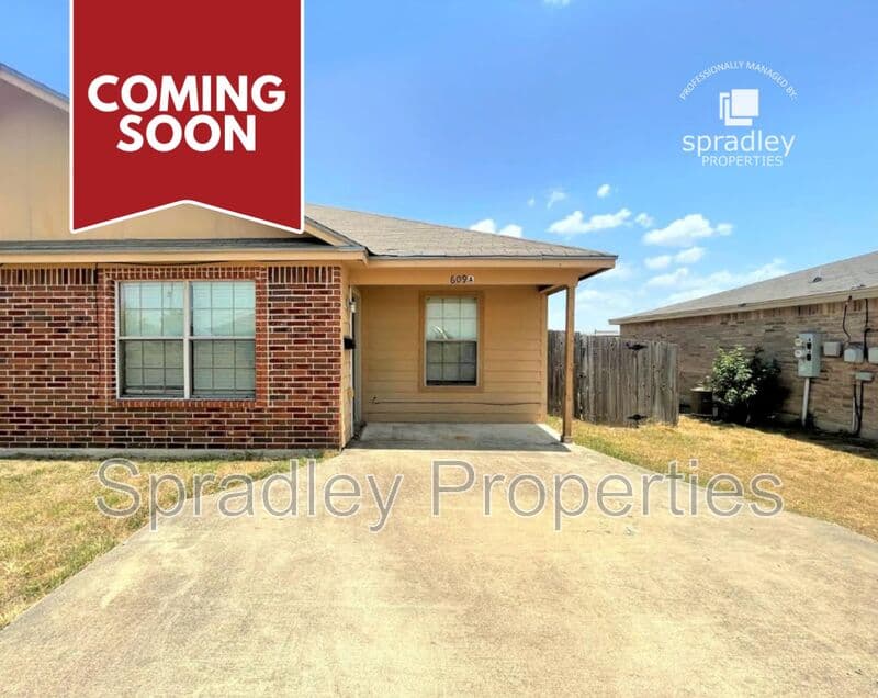 Temple Condo: 609A Moody Ln