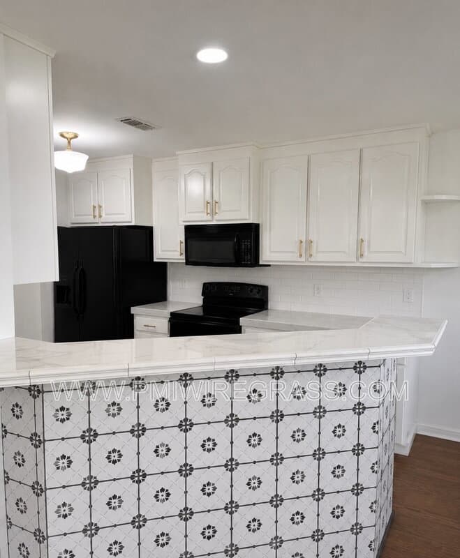 Dothan House: 112 Scarlet oaks Ct