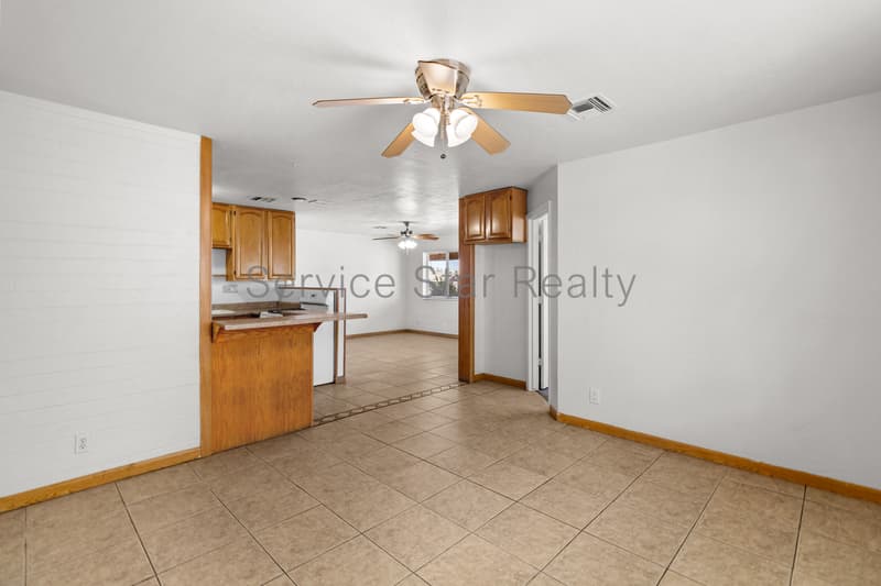 Phoenix House: 1226 E Purdue Ave