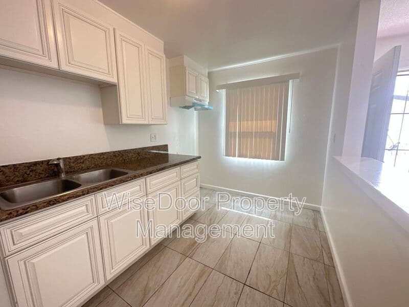Whittier Condo: 12541-D Adler Dr.