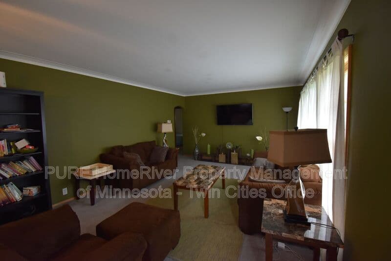 Richfield House: 7409 Bryant Ave S