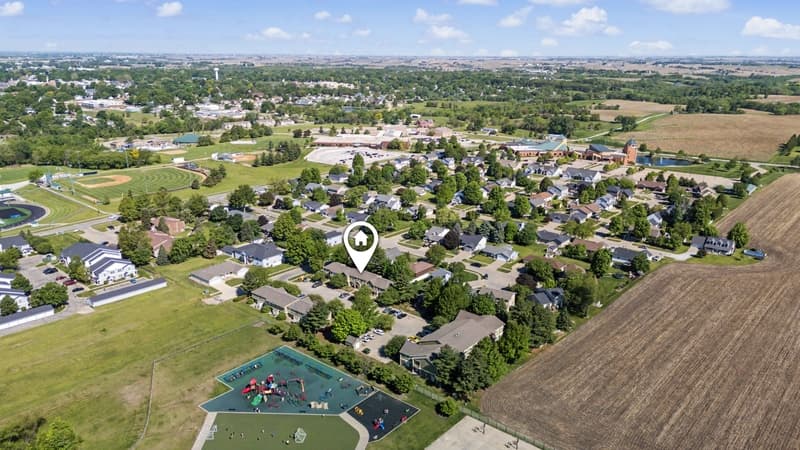 Pella Condo: 408 East 15th Street - 208