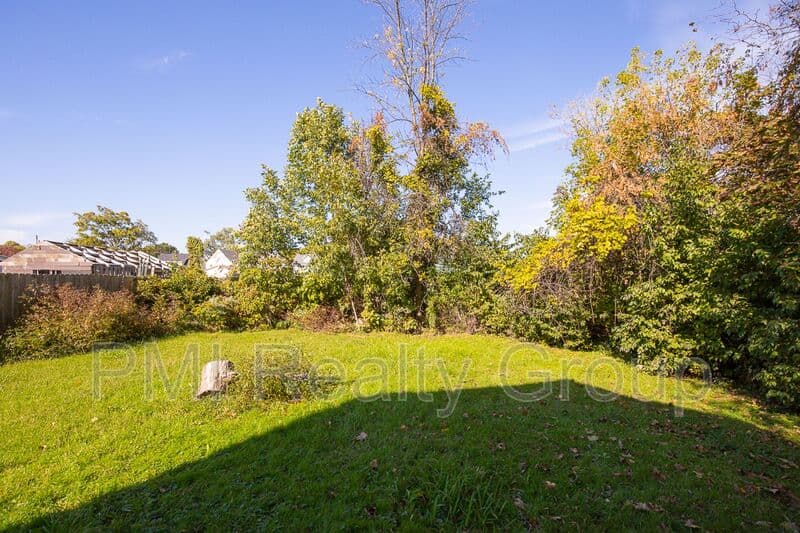 Lorain House: 1222 W 14 St.