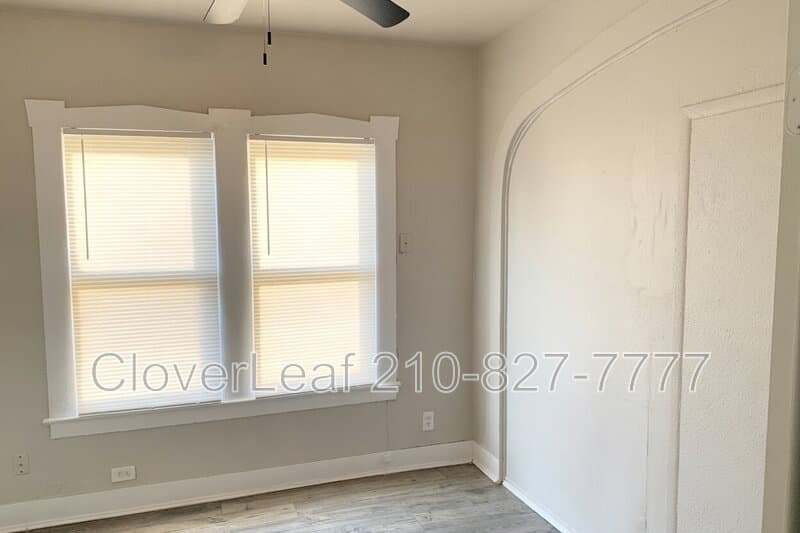 San Antonio Condo: 226 McLaughlin Ave