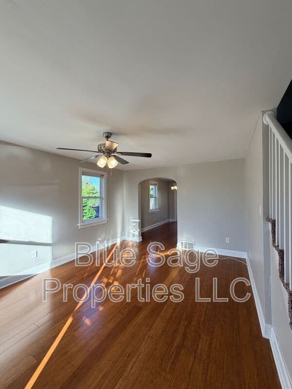 Ridley Park Townhome: 600 Michell St