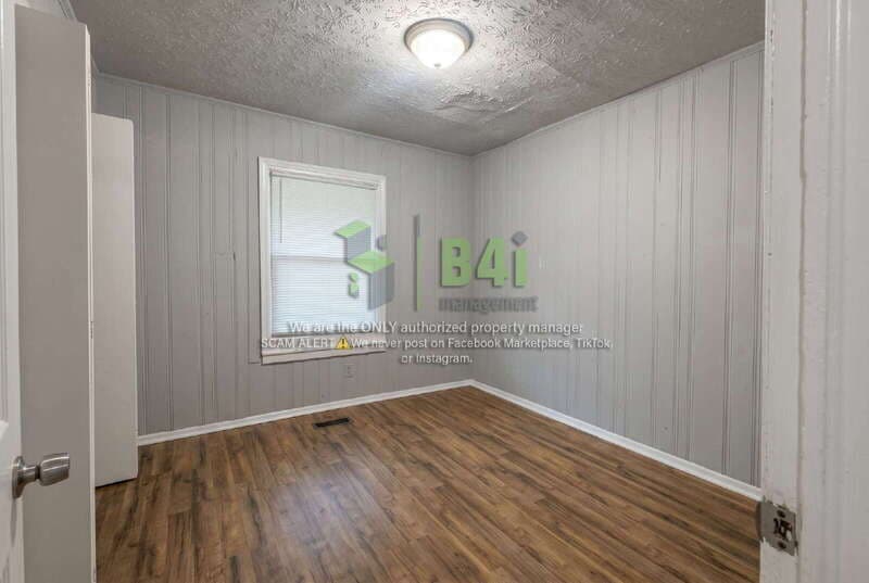 Griffin House: 1313 Ridgeview Drive