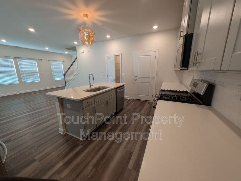 Charlotte House: 2716 Arbor Loop