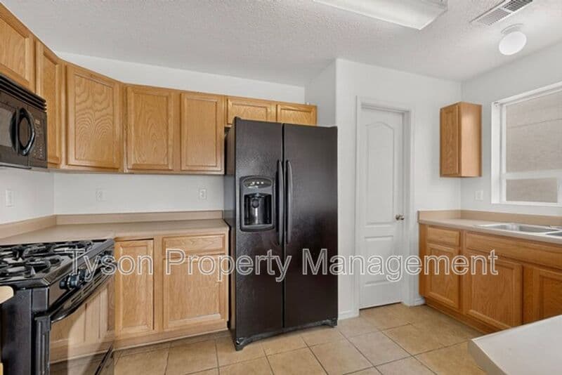 Albuquerque House: 2736 Blue Sky St SW