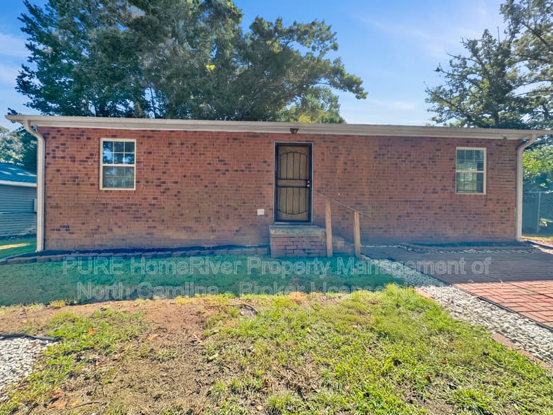 High Point House: 617 Radford St