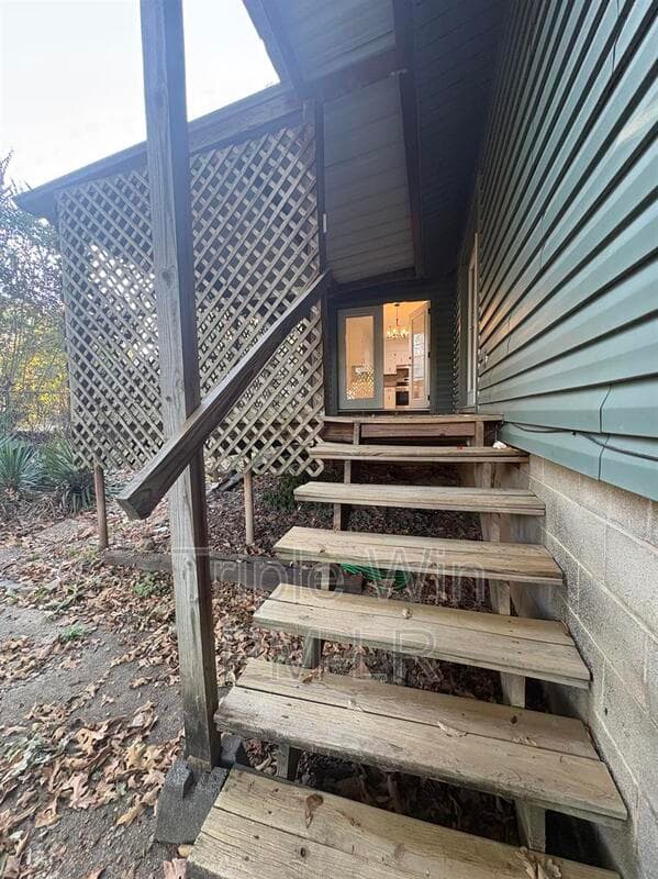 Little Rock House: 11819 Ashwood Drive