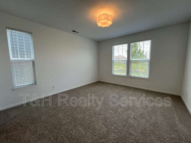Plainfield House: 9275 Loyola Way