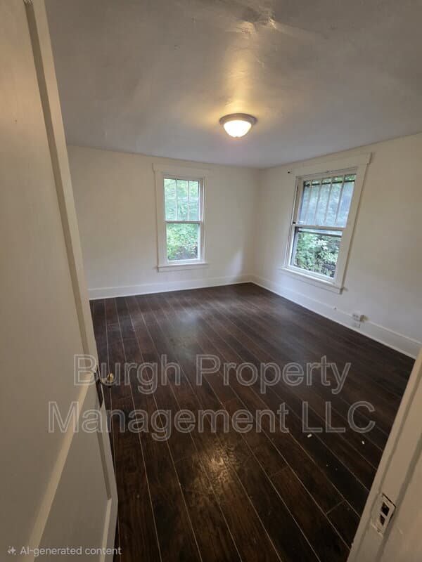 Pittsburgh House: 1633 Monongahela Avenue